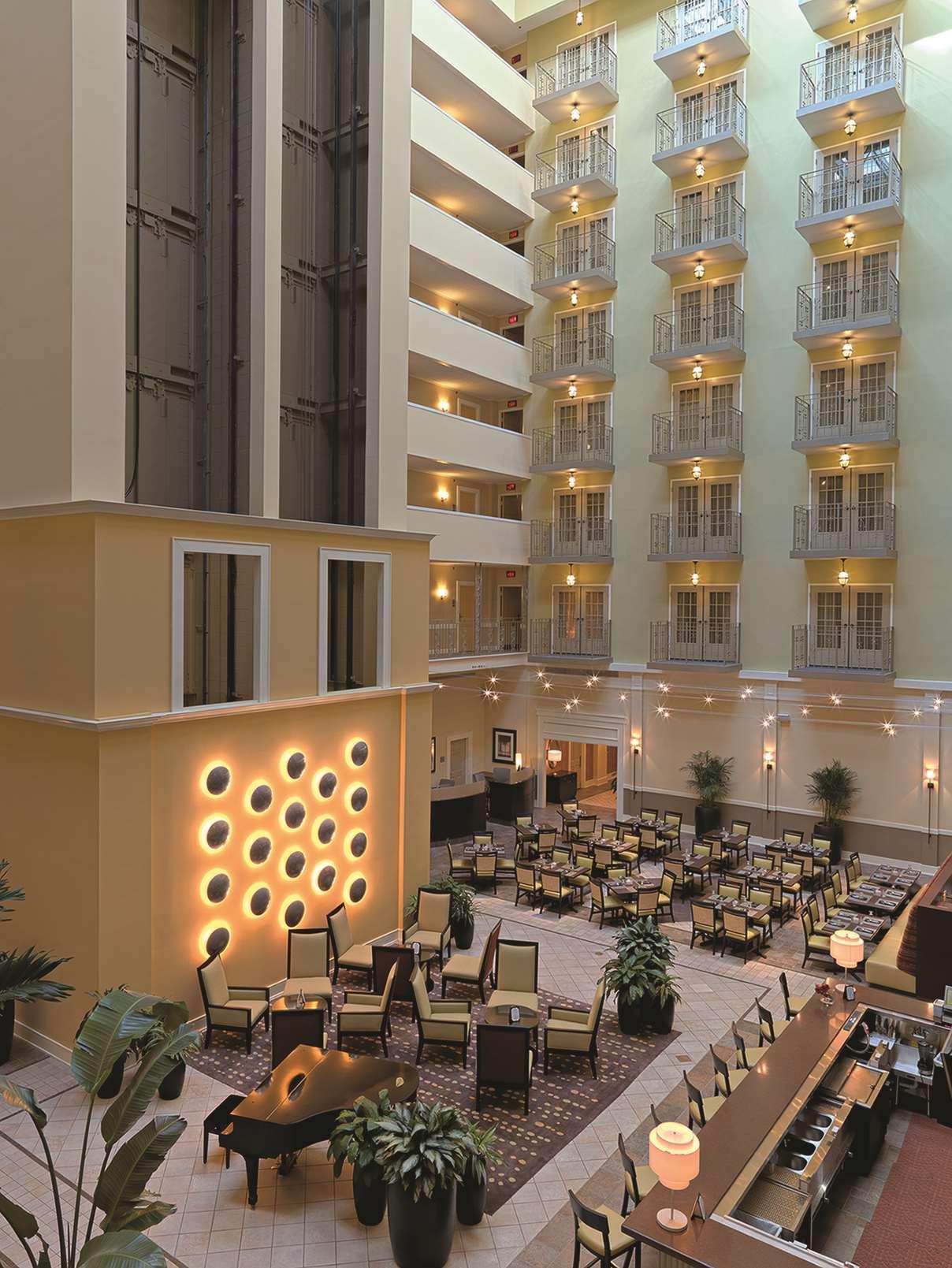 Doubletree Suites By Hilton At The Battery Atlanta Смирна Екстер'єр фото