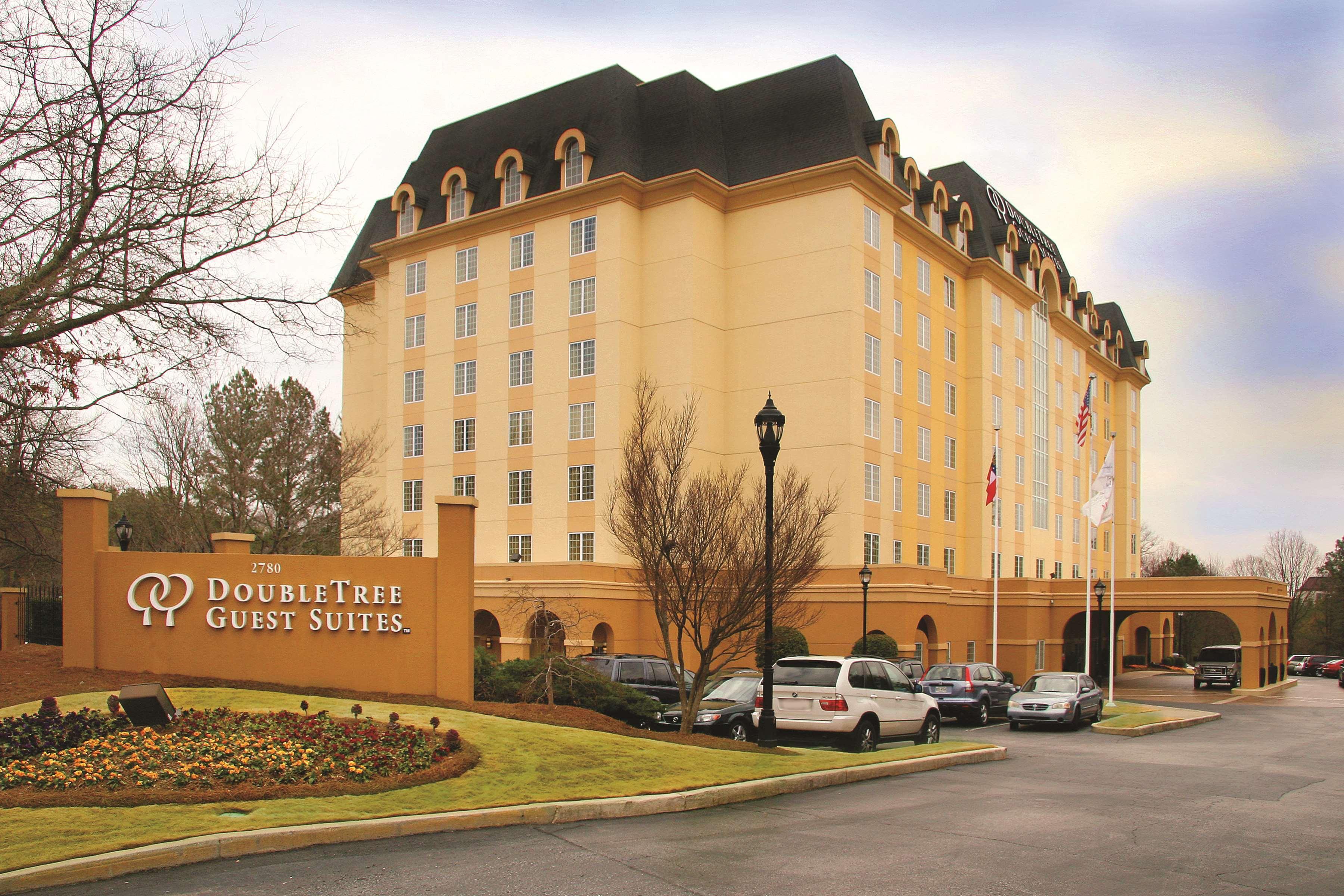 Doubletree Suites By Hilton At The Battery Atlanta Смирна Екстер'єр фото