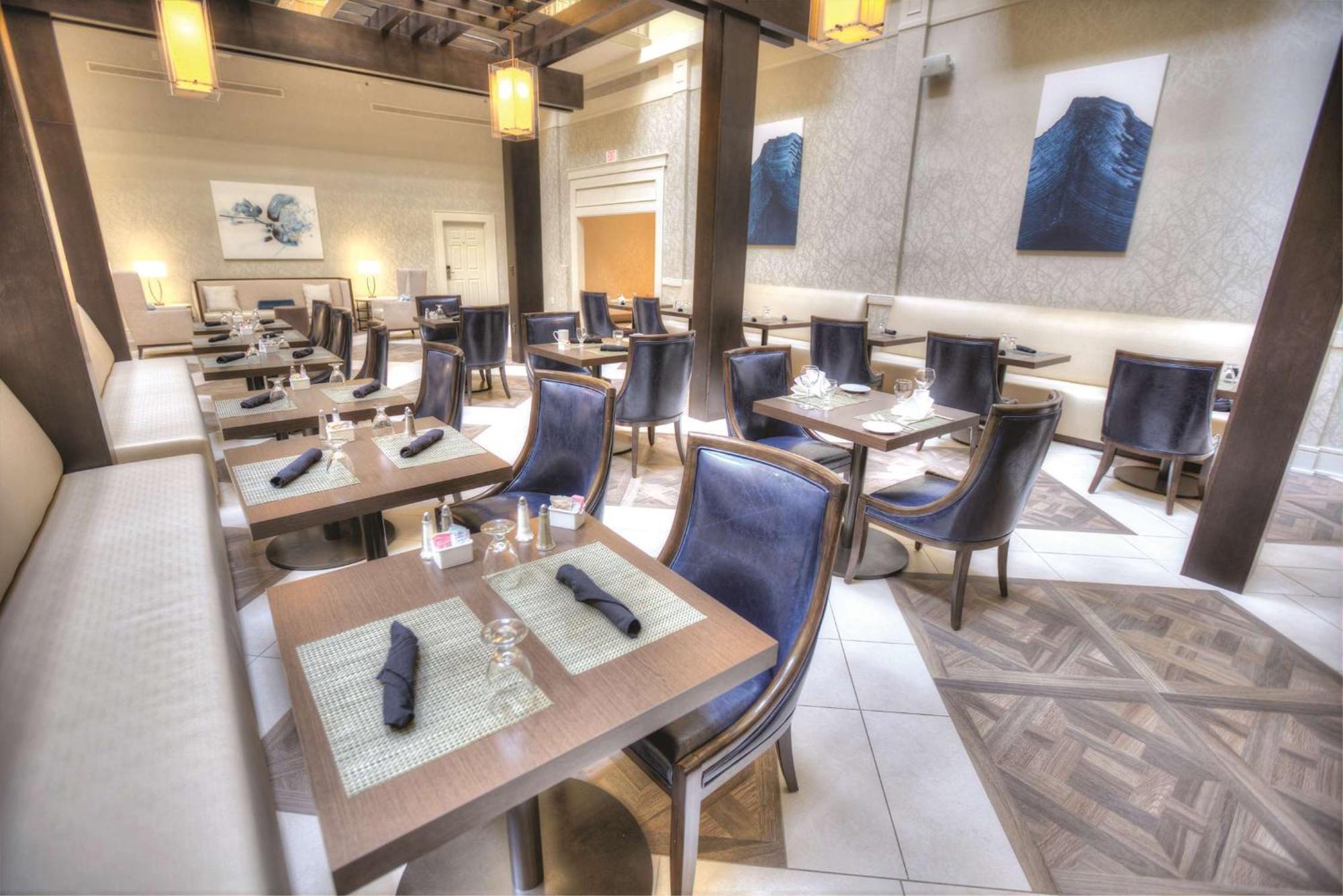 Doubletree Suites By Hilton At The Battery Atlanta Смирна Екстер'єр фото