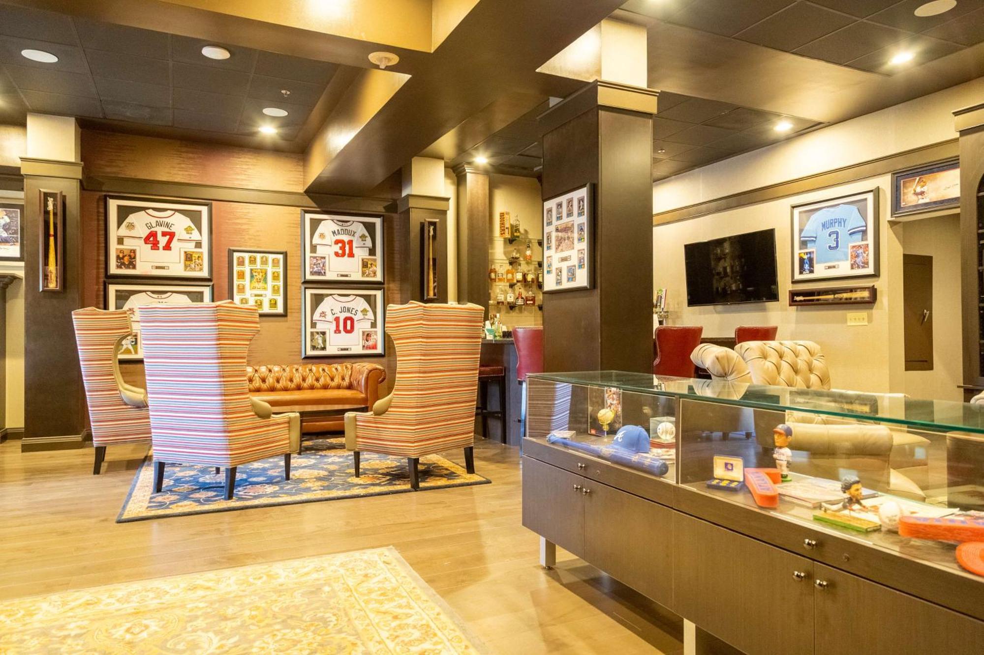 Doubletree Suites By Hilton At The Battery Atlanta Смирна Екстер'єр фото
